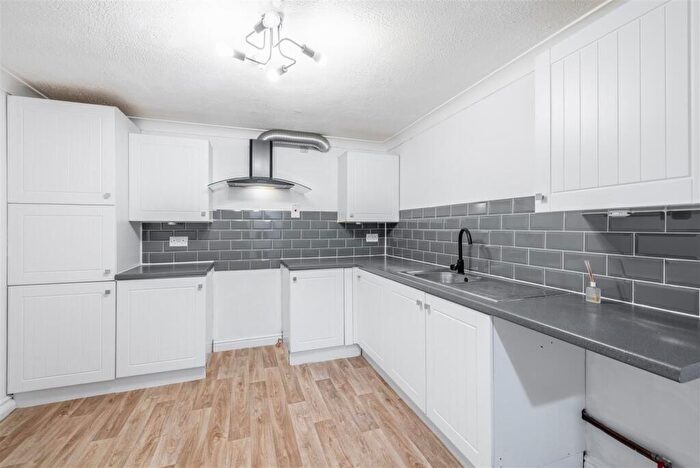 2 Bedroom Flat For Sale In South Square, Boston, PE21