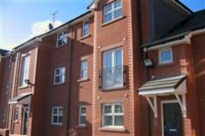 1 Bedroom Flat To Rent In Kingsway South, Warrington WA4