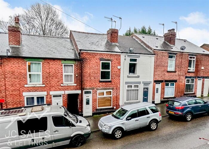 2 Bedroom Terraced House For Sale In Woodseats Road, Sheffield, S8