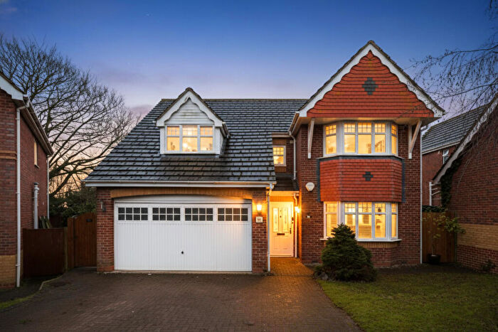 4 Bedroom Detached House For Sale In The Hedgerows, Deeside, CH5