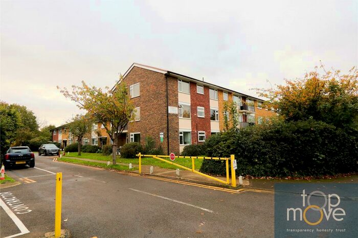 Property To Rent In Imperial Gardens, Mitcham, CR4