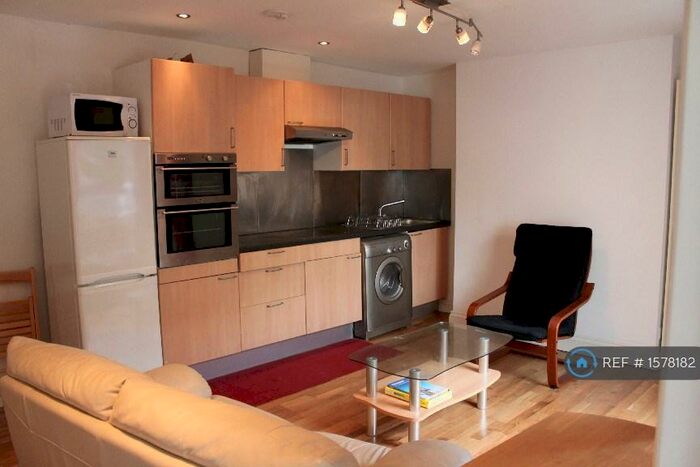 1 Bedroom Flat To Rent In Kentish Town, London, NW5
