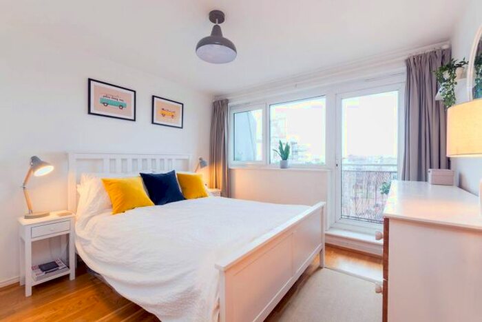 1 Bedroom Flat To Rent In Singapore Road, West Ealing, London, W13