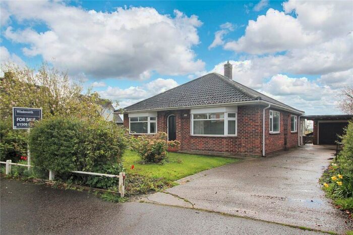 3 Bedroom Bungalow For Sale In Shotesham Road, Poringland, Norwich, Norfolk, NR14