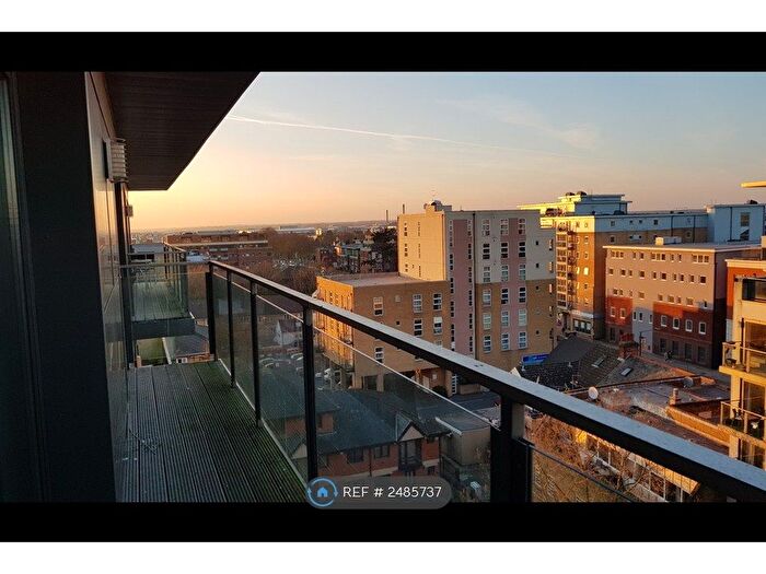 1 Bedroom Flat To Rent In High Street, Slough, SL1