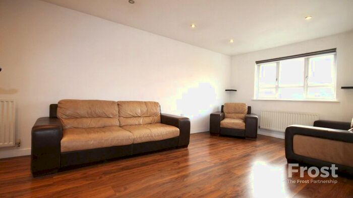 2 Bedroom Flat To Rent In Chertsey Road, Feltham, TW13