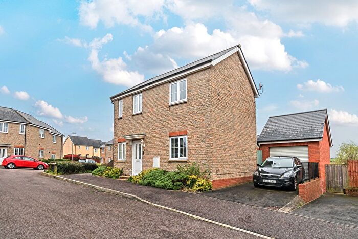 3 Bedroom Semi Detached House For Sale In Shutewater Orchard, Bishops Hull, TA1