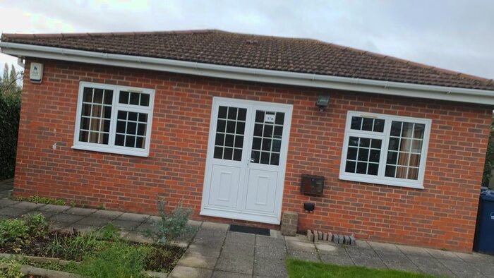 1 Bedroom Bungalow To Rent In Cranleigh Gardens, Southall UB1