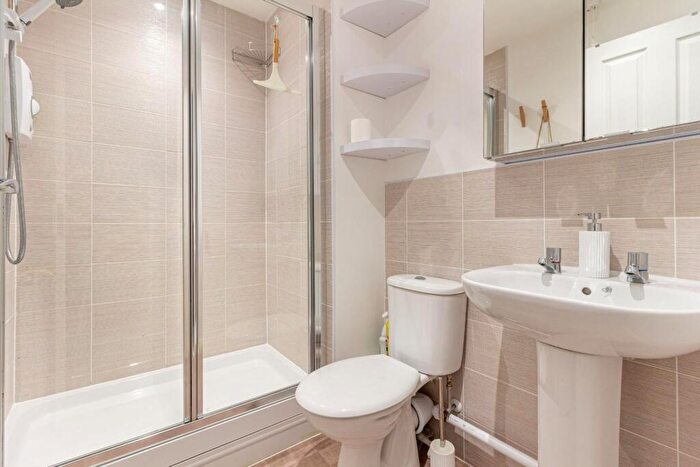 2 Bedroom Flat To Rent In Fussell Way, Wollaston, Stourbridge, DY8