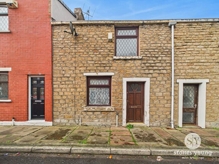 2 Bedroom Terraced House For Sale In Rutland Street, Blackburn, BB2