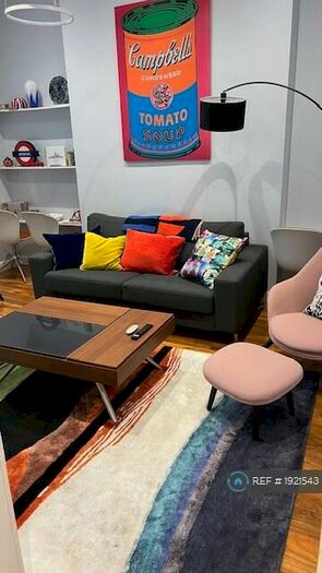 2 Bedroom Flat To Rent In Arundel Square, London, N7