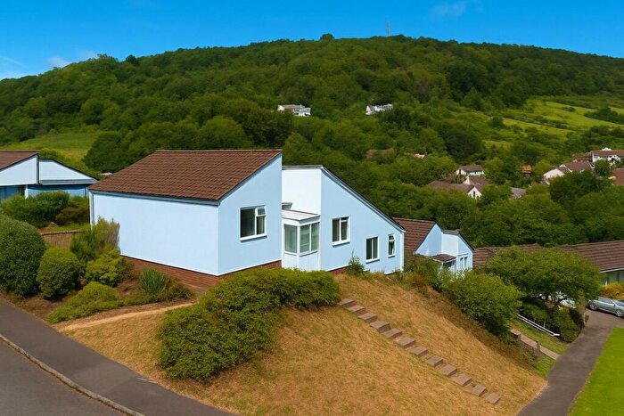 2 Bedroom Bungalow For Sale In Hillington, Ilfracombe, Devon, EX34