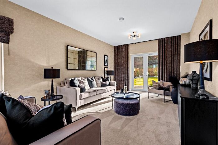 4 Bedroom Detached House For Sale In Thomas Howie Drive, Dunlop, East Ayrshire, KA3