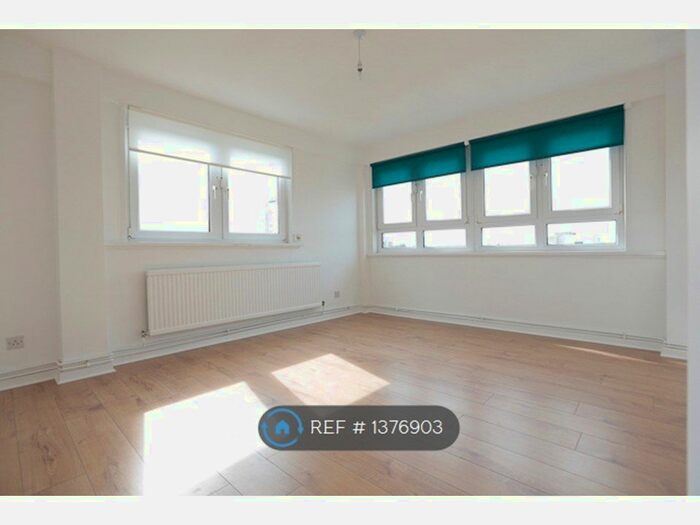 1 Bedroom Flat To Rent In Tuscan House, London, E2