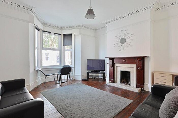 5 Bedroom Terraced House To Rent In Sunbury Avenue, West Jesmond, Newcastle Upon Tyne, NE2