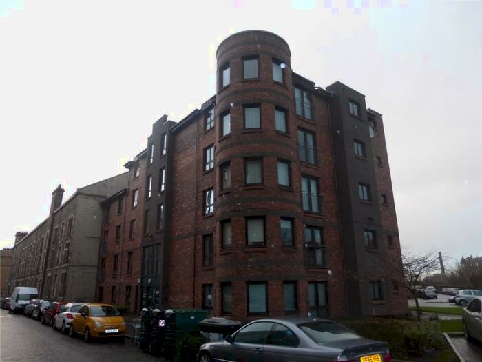 3 Bedroom Apartment To Rent In Hermand Crescent, Edinburgh, EH11
