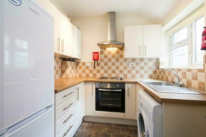 4 Bedroom Terraced House To Rent In All Saints Terrace, Nottingham, Nottinghamshire, NG7