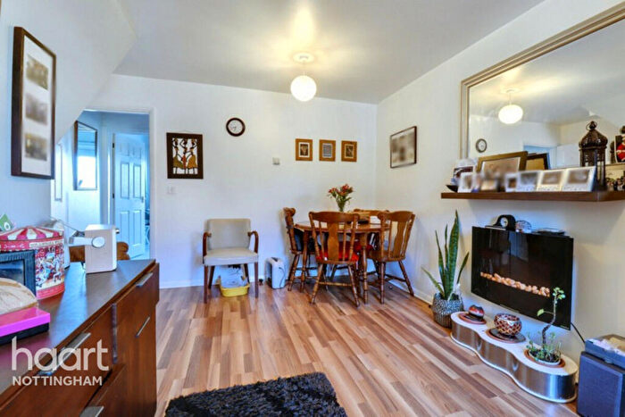3 Bedroom Semi-Detached House For Sale In Mount Heights, New Basford, NG7