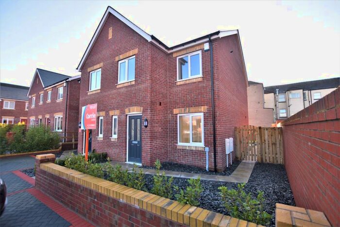 3 Bedroom Town House To Rent In Paley Close, Barrow In Furness, LA14