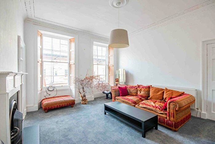 2 Bedroom Flat To Rent In L – West Newington Place, Edinburgh, EH9