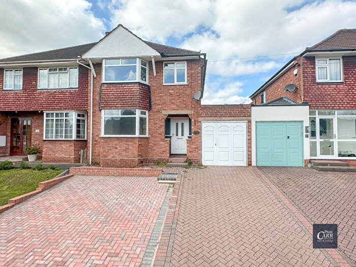 3 Bedroom Semi Detached House For Sale In Lindrosa Road, Streetly, Sutton Coldfield, B74