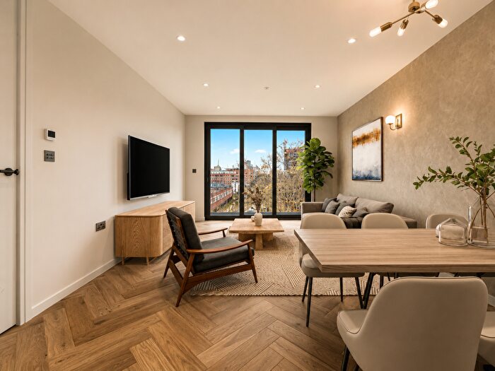 2 Bedroom Penthouse For Sale In Shoreditch, E2