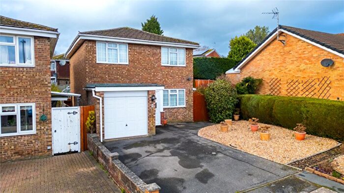 4 Bedroom Detached House For Sale In Fuchsia Close, Calcot, Reading, Berkshire, RG31