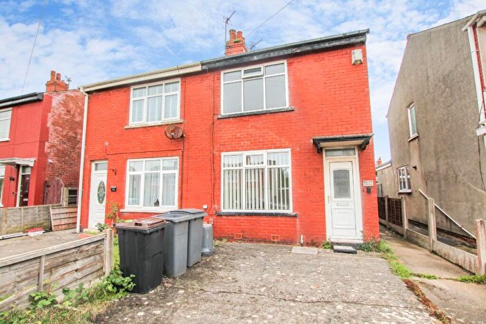 3 Bedroom Semi-Detached House For Sale In Warley Road, Blackpool, FY2