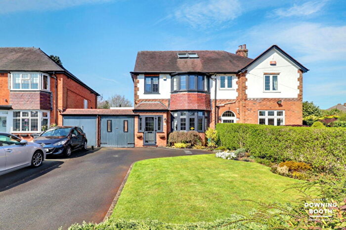 4 Bedroom Semi-Detached House For Sale In Worcester Lane, Four Oaks, Sutton Coldfield - No Upward Chain, B75