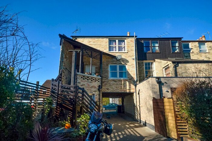 1 Bedroom Flat To Rent In Sedgwick Street, Cambridge, CB1