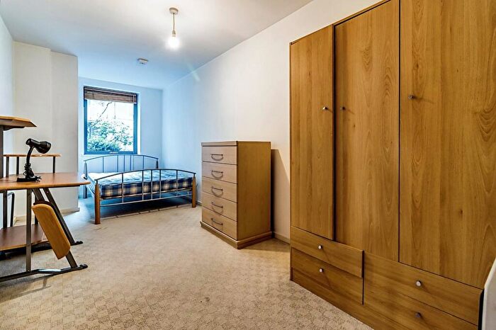 2 Bedroom Apartment To Rent In City Road East, Manchester, Greater Manchester, M15
