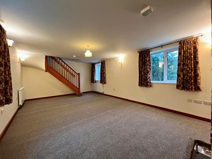 2 Bedroom End Of Terrace House To Rent In The Splatt, Frampton On Severn, Gloucester, GL2