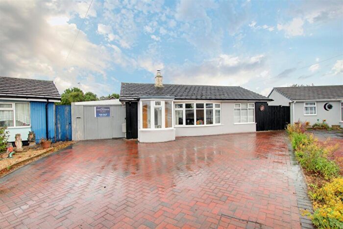 2 Bedroom Detached Bungalow For Sale In Hall Leas Drive, Sutton On Sea, LN12