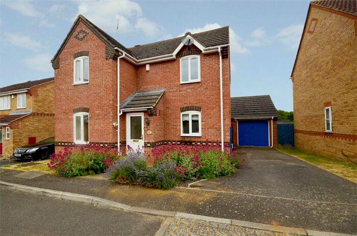 3 Bedroom Detached House To Rent In Keston Way, Raunds, Wellingborough, Northamptonshire, NN9