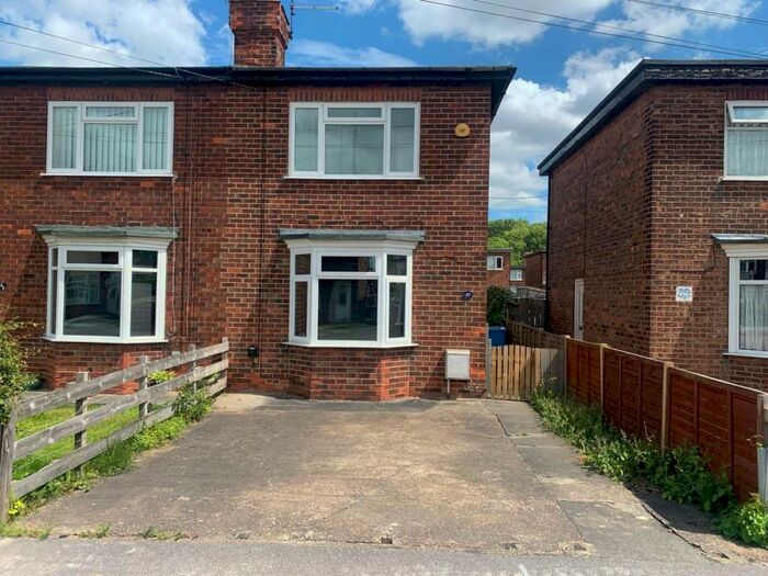 2 Bedroom Semi-Detached House To Rent In Kirkstone Road, Priory Road, HU5
