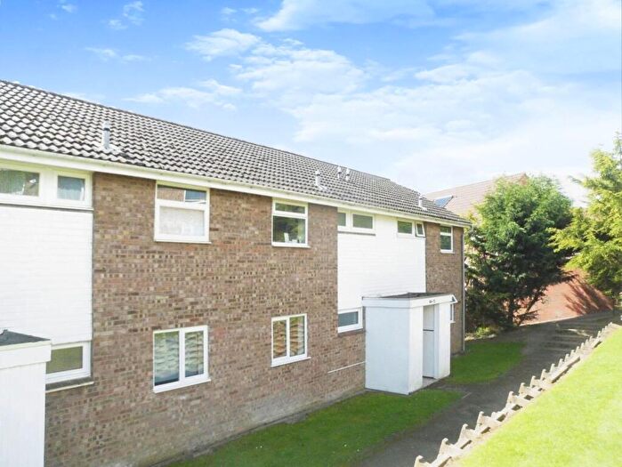 1 Bedroom Flat To Rent In Portland Road, Irthlingborough, Northants, NN9