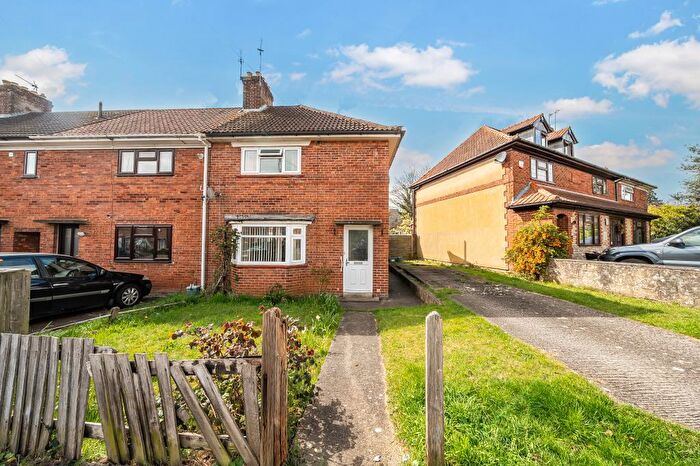 3 Bedroom End Of Terrace House For Sale In Grays Road, Headington, OX3