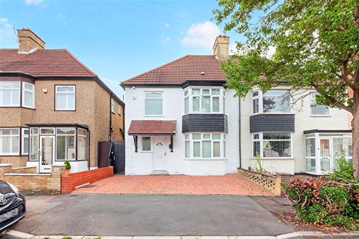 3 Bedroom Semi-Detached House For Sale In Highfield Road, Woodford Green, Essex, IG8