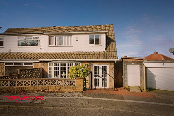 3 Bedroom Semi-Detached House For Sale In Vicarage Close, Dalton Parva, Rotherham, S65