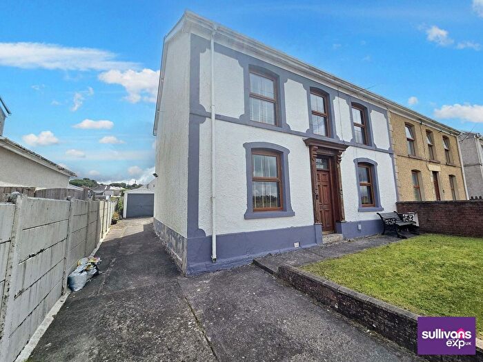 3 Bedroom Semi-Detached House For Sale In Golwg Y Bryn, Seven Sisters, Neath, SA10