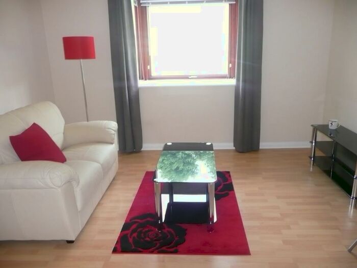 1 Bedroom Apartment To Rent In Tippett Rise, Dale Road, Reading, RG2