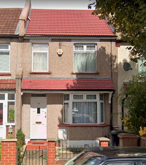 3 Bedroom Terraced House To Rent In Hall Lane, London, E4