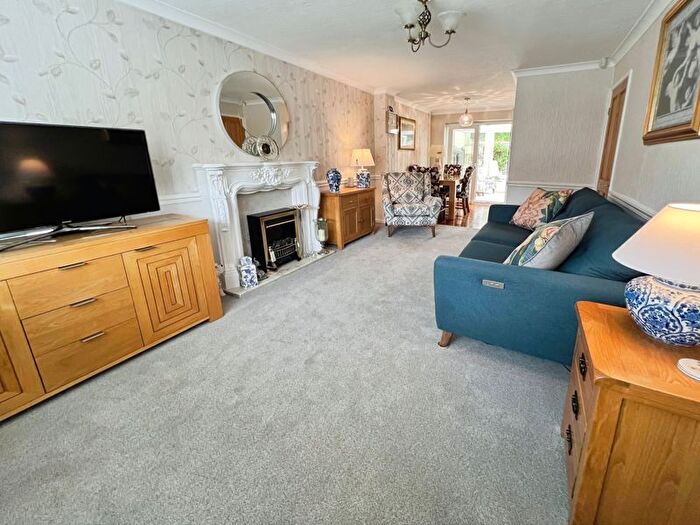 2 Bedroom Semi-Detached House For Sale In Hypatia Street, Bolton, BL2