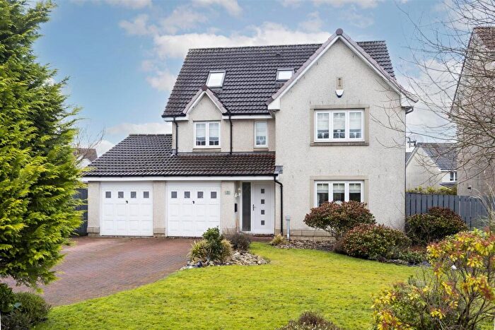 6 Bedroom Detached House For Sale In Honeywell Drive, Stepps, Glasgow, G33
