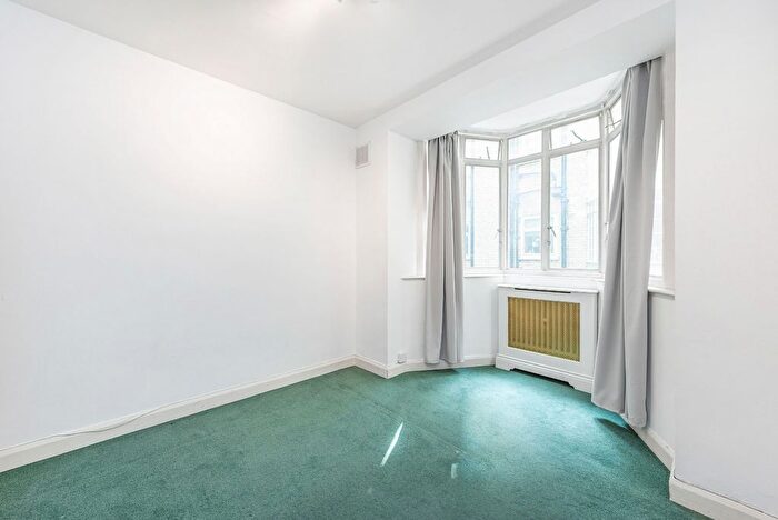 3 Bedroom Flat To Rent In Crawford Street, London, W1H