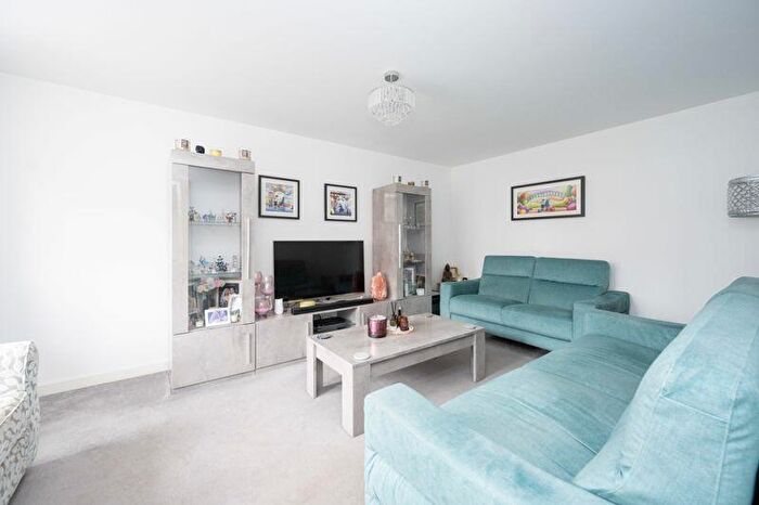 3 Bedroom Detached House For Sale In Bearwood Road, Liverpool, L33