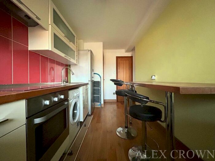 1 Bedroom Flat To Rent In Brassett Point, Abbey Road, Stratford, E15