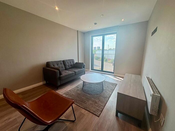 1 Bedroom Apartment To Rent In Springwell Gardens, Whitehall Road, Leeds City Centre, LS12