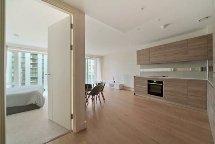 1 Bedroom Apartment To Rent In Duke Of Wellington Avenue, London, SE18