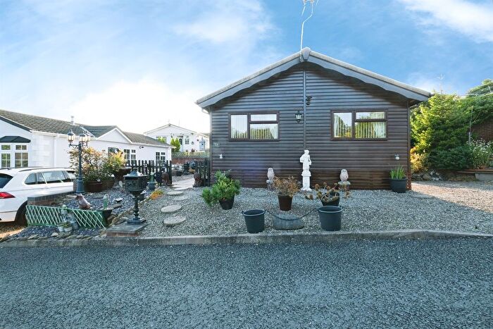 1 Bedroom Park Home For Sale In Dowles Road, Bewdley, DY12